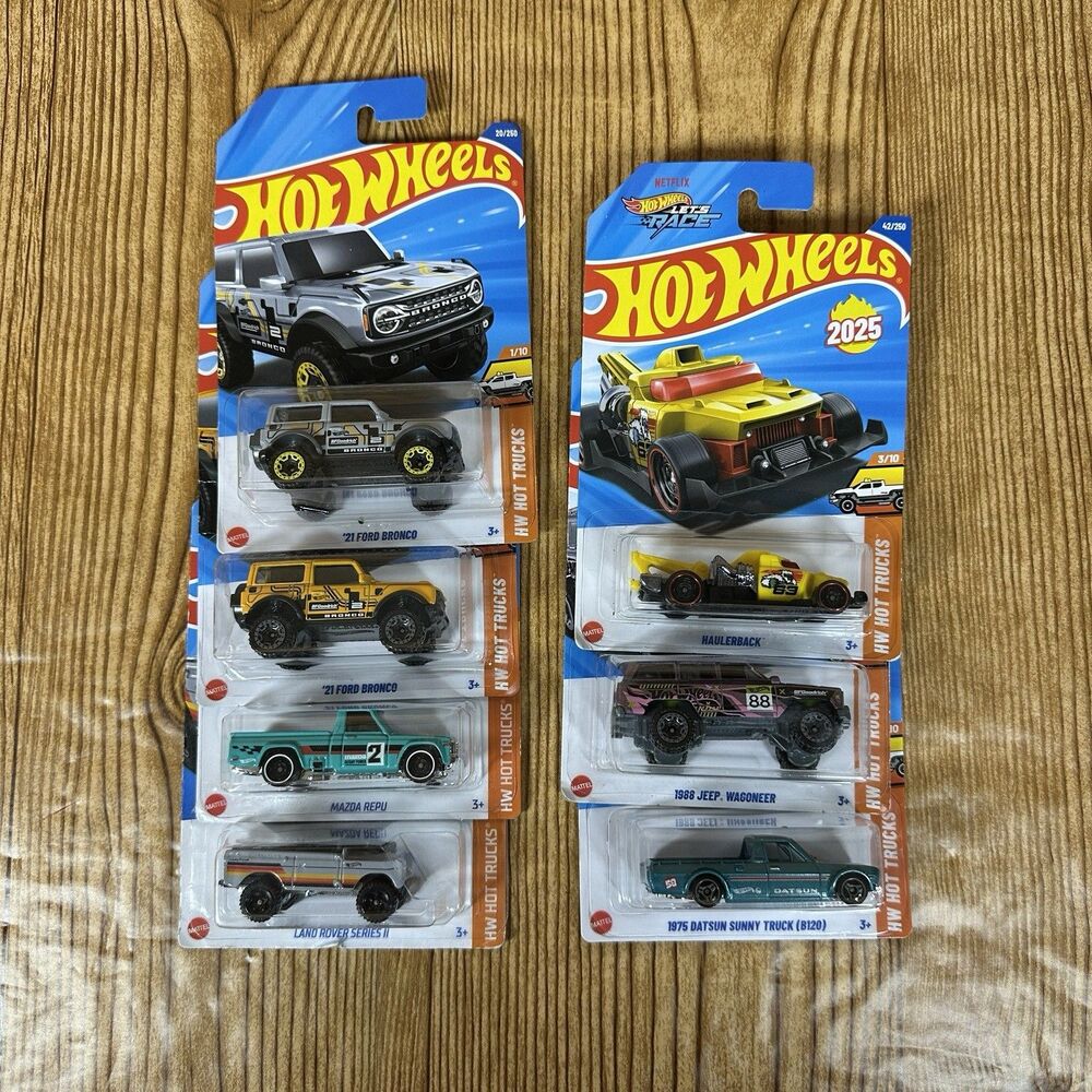 Hot Wheels HW Hot Trucks Mazda Repu Datsun Sunny Jeep‎ Wagoner Land Rover Bronco